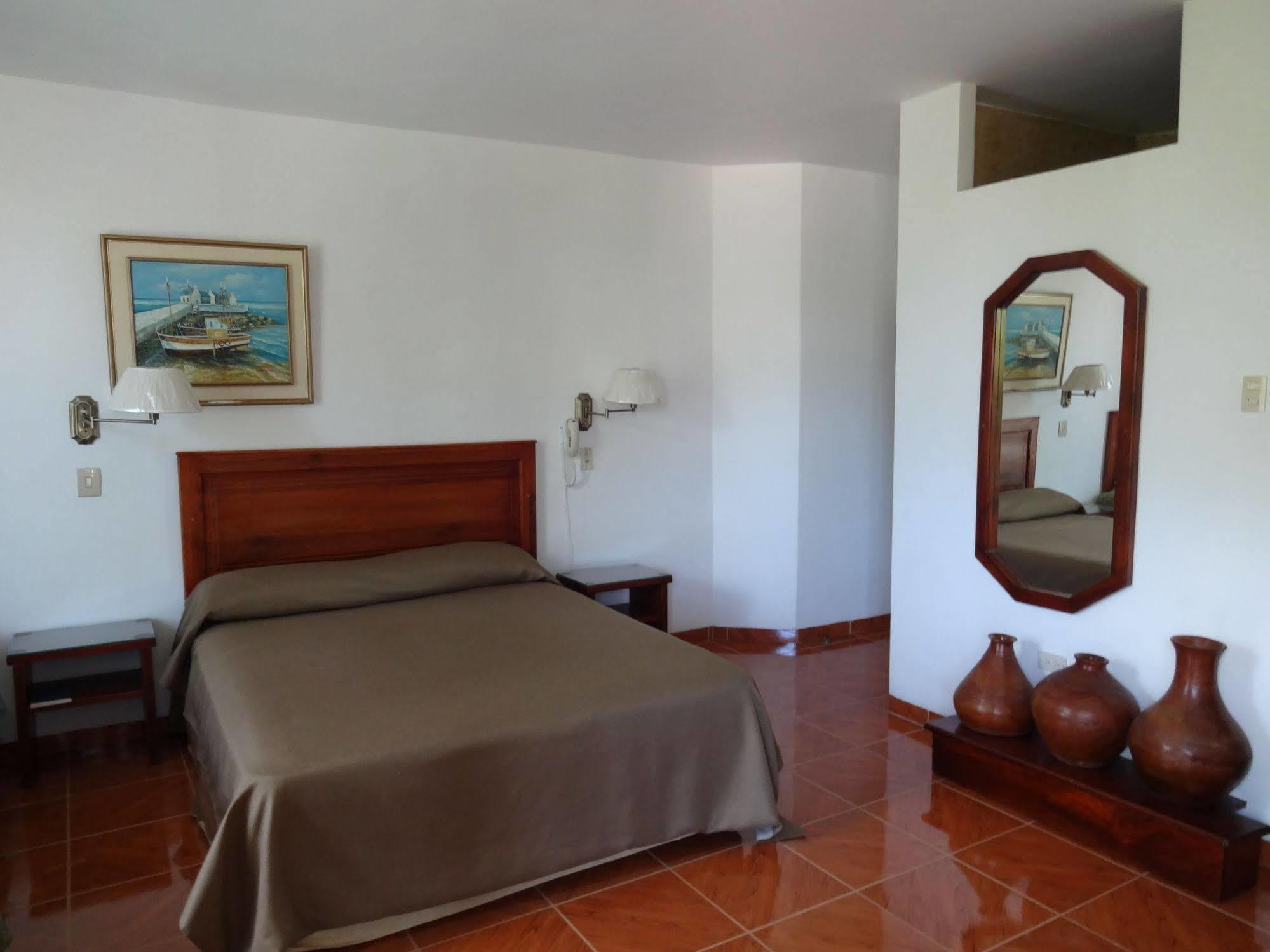Hotel Pacifico Puerto López Εξωτερικό φωτογραφία