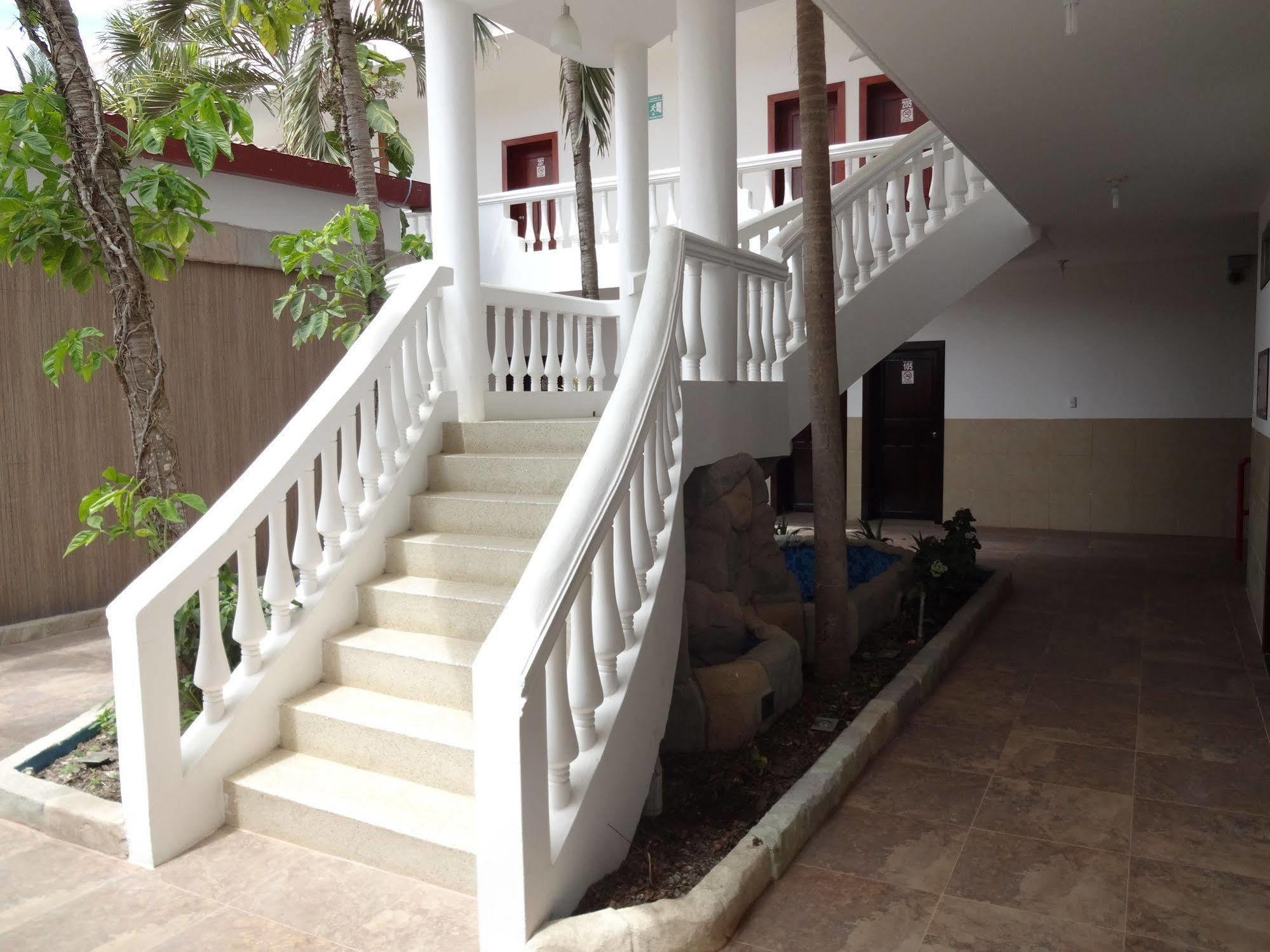 Hotel Pacifico Puerto López Εξωτερικό φωτογραφία